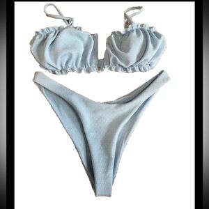 NWOT Women Two-piece Swimsuit Lace-Up Bikini Set Deep V Bathing Suit Ruffled